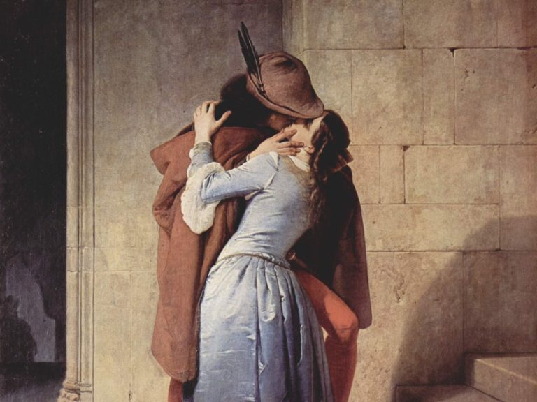 Pareja abrazándose y besándose, pintura El beso de Francesco Hayez